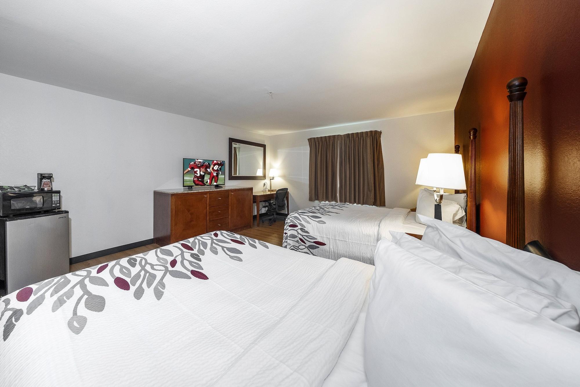 Red Roof Inn & Suites Biloxi - Ocean Springs מראה חיצוני תמונה