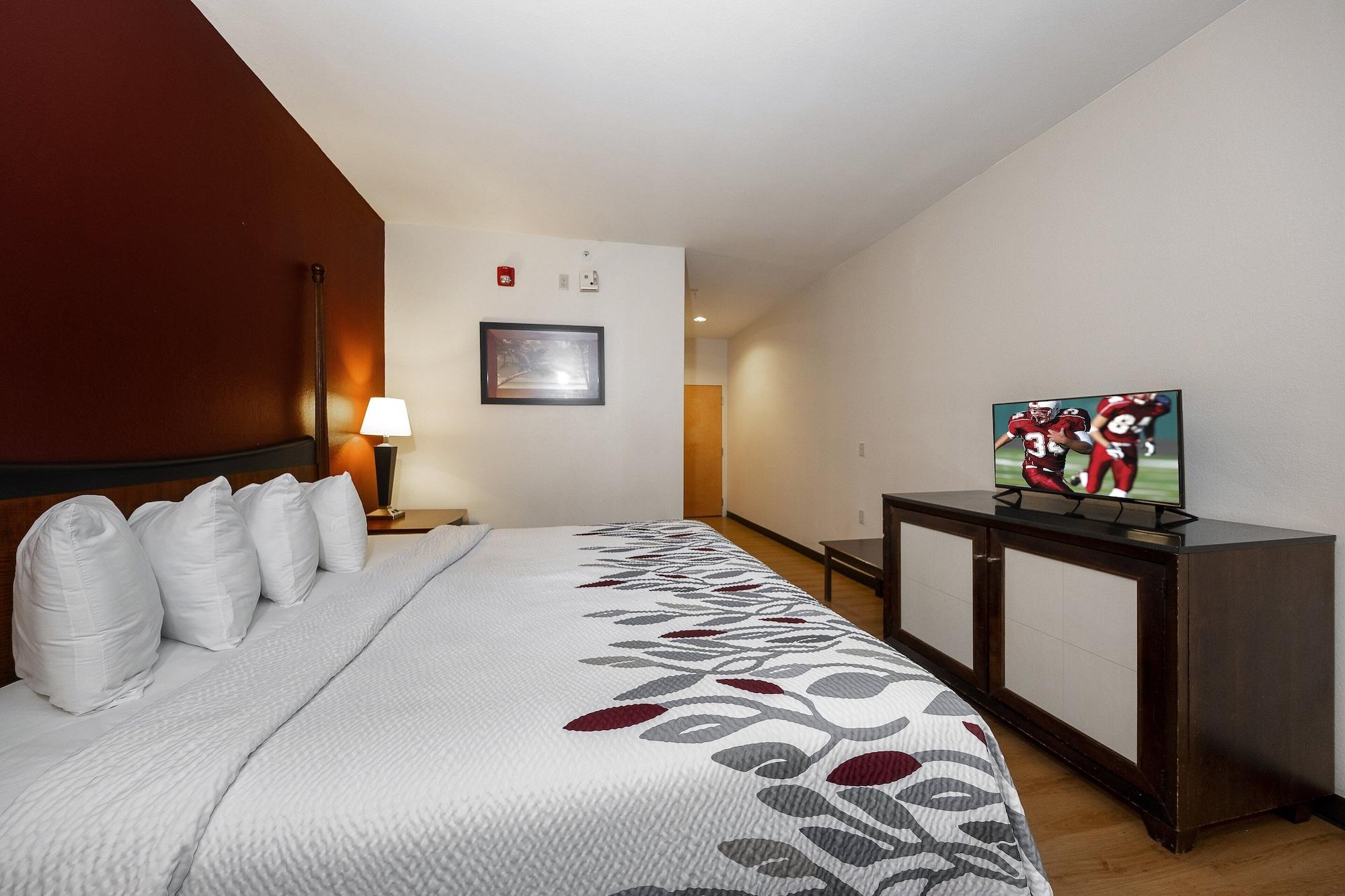 Red Roof Inn & Suites Biloxi - Ocean Springs מראה חיצוני תמונה