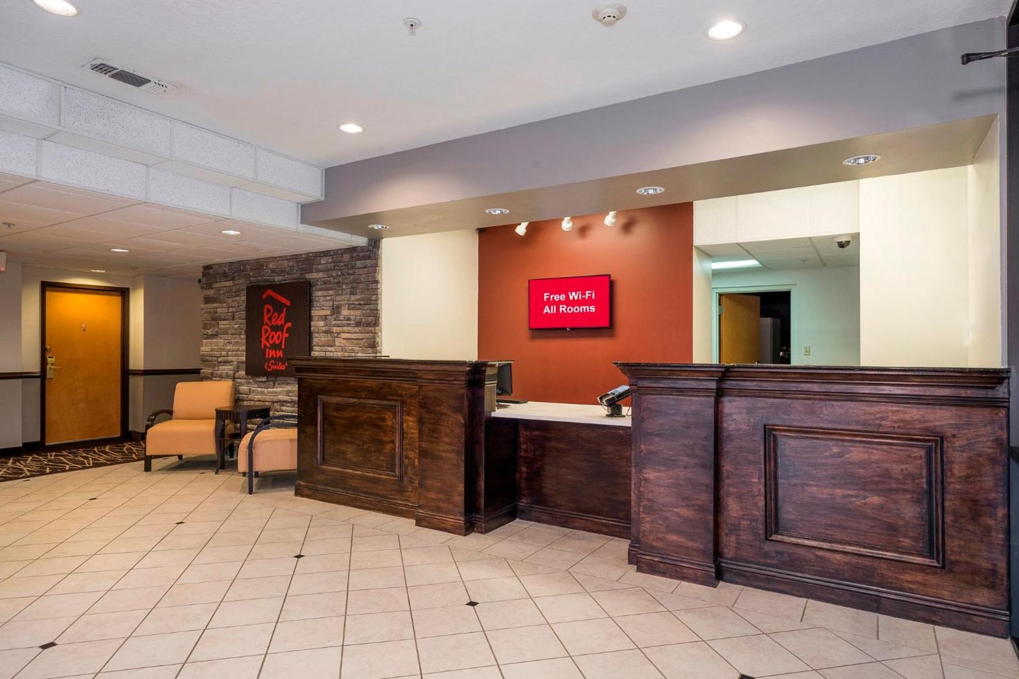Red Roof Inn & Suites Biloxi - Ocean Springs מראה חיצוני תמונה