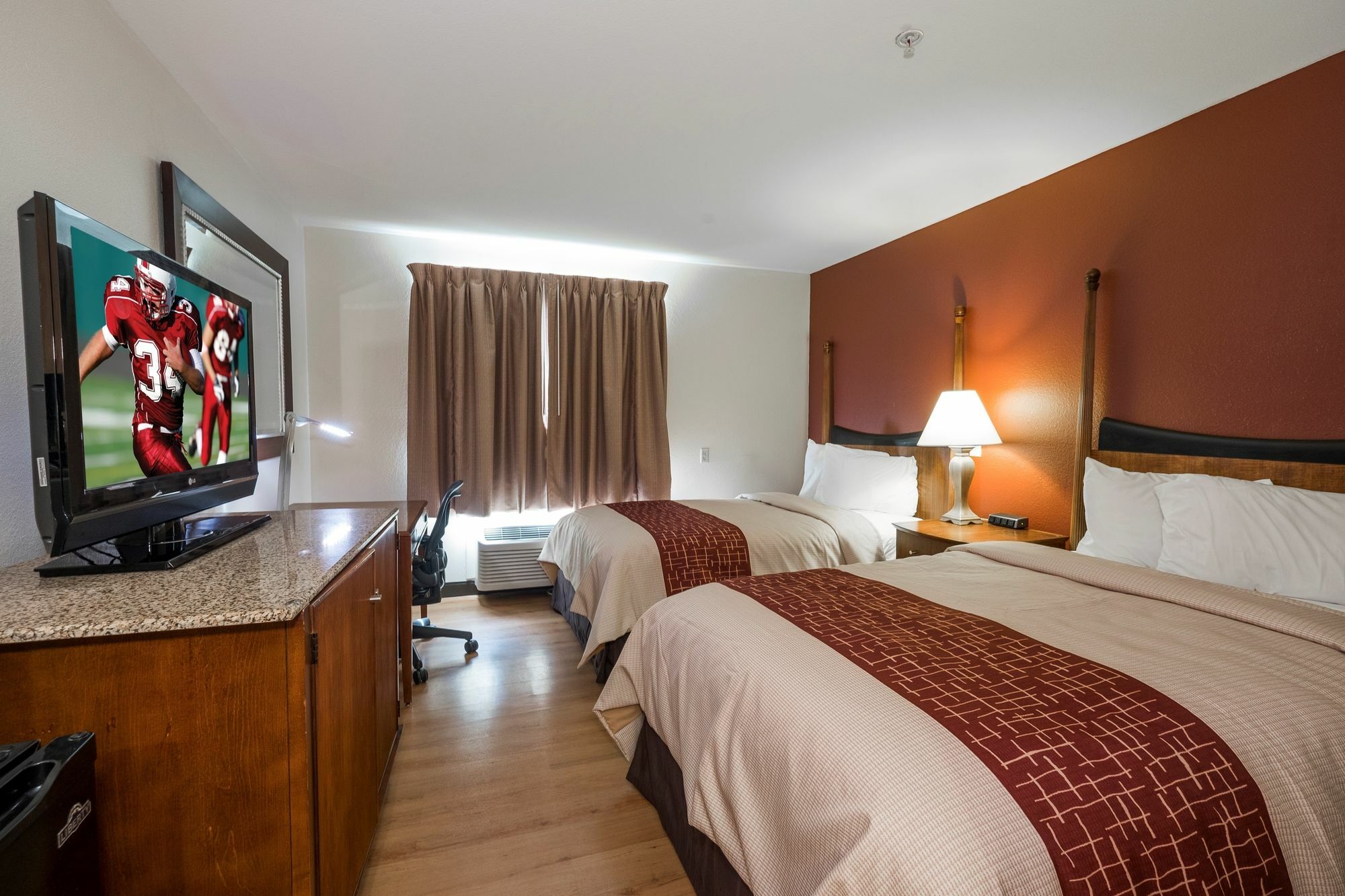 Red Roof Inn & Suites Biloxi - Ocean Springs מראה חיצוני תמונה