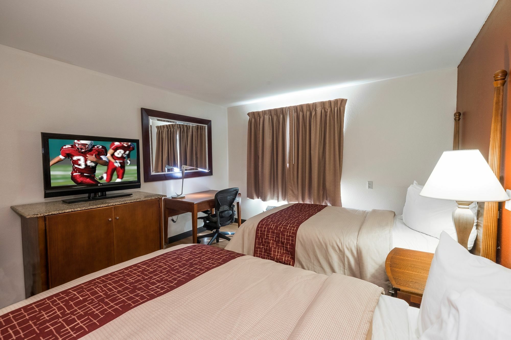 Red Roof Inn & Suites Biloxi - Ocean Springs מראה חיצוני תמונה