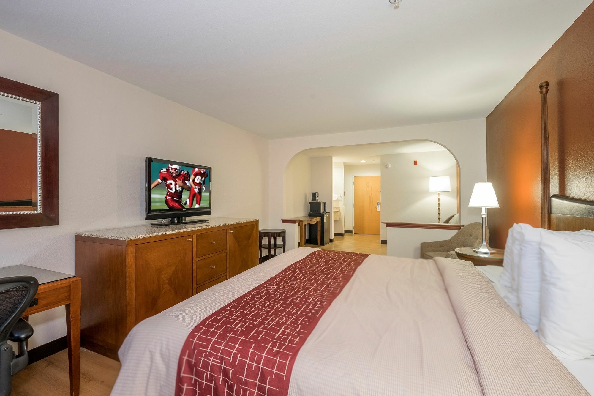 Red Roof Inn & Suites Biloxi - Ocean Springs מראה חיצוני תמונה