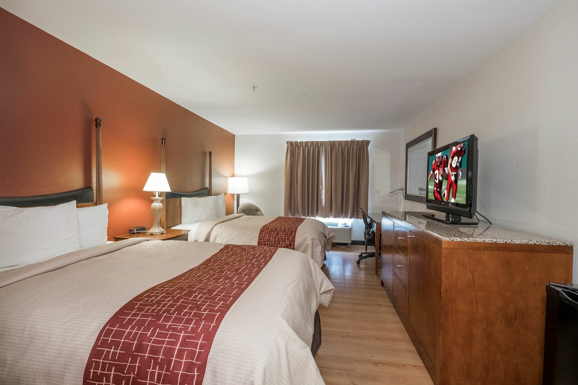 Red Roof Inn & Suites Biloxi - Ocean Springs מראה חיצוני תמונה